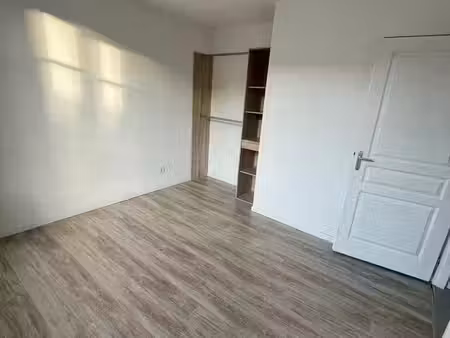 à louer : t3 lumineux à pamiers – 70 m² avec balcon