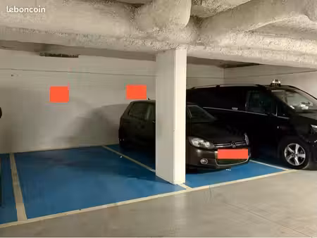 place de parking à vendre