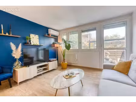 charmant 3 pièces avec terrasse de 30 m² à charenton-le-pont - quai des carrières