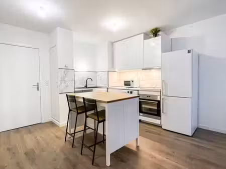 2 pièces 45 m² + balcon 8 m² au pied du métro 14 l'hay-les-roses (94)