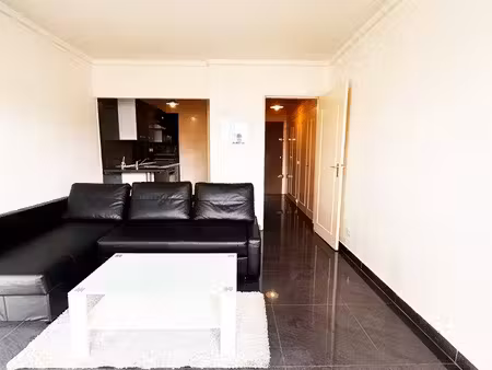 studio meublé de 40 m² avec parking - vitry sur seine (94)