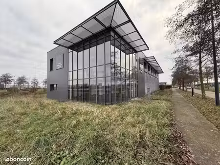 bureaux 661 m² sainte-savine