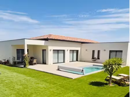 villa t4 de plain pieds