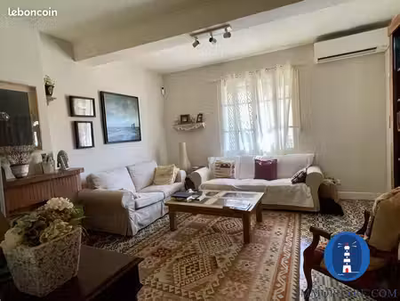 maison 6 pièces 209 m²