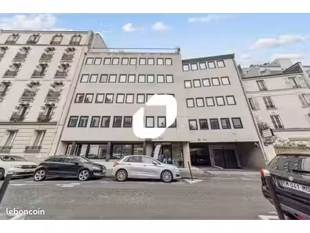 bureaux 146 m²