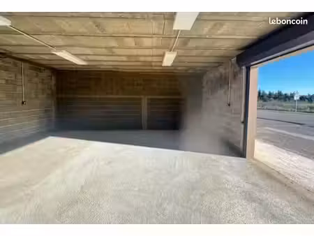 location dépôt/garage