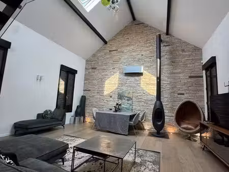 maison d’architecte 120 m² – terrain 700 m² – non mitoyenne