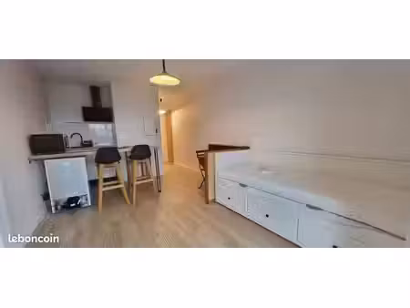 près iut rodez studio meublé à louer