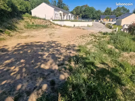 vend terrain a bâtir