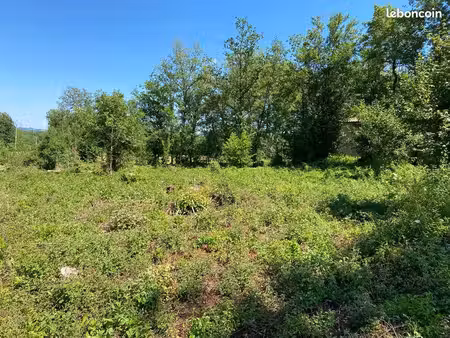 terrain à bâtir (bros)