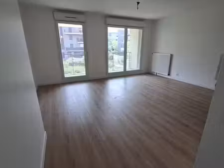 appartement 3 pièces – résidence parc en seine – rénové – parking en sous-sol
