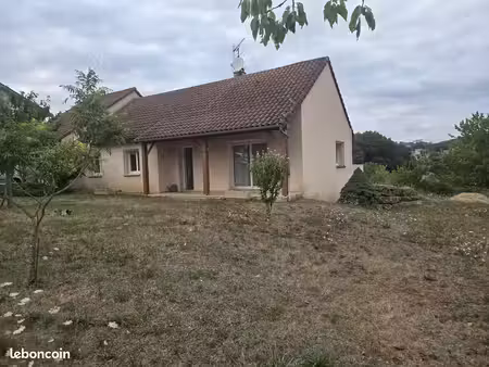 maison de plain-pied 87 m² – 3 chambres – grand garage – terrain 909 m²
