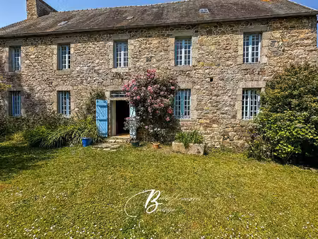 a vendre propriété de charme sur le littoral côtes d'armor