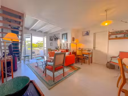 marinella - t3 duplex au calme  à 300 m de la plage