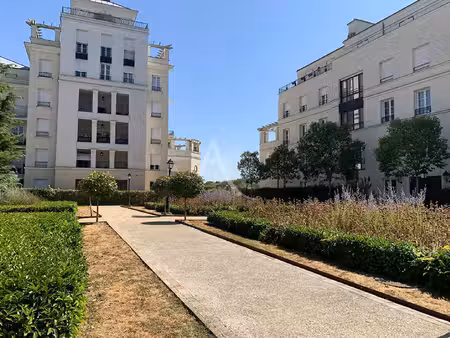 location appartement 4 pièces  80.62m²  serris