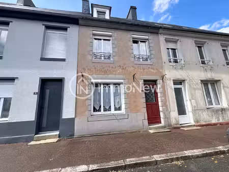 maison de bourg/villebaudon/ deux garages