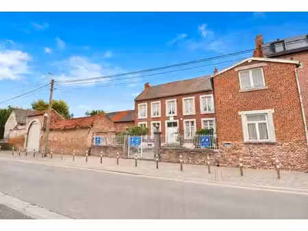 magnifique ferme avec terrain de 10.000 m²