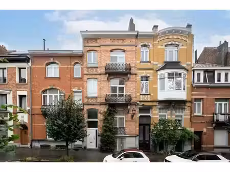 maison de maître avec splendide jardin