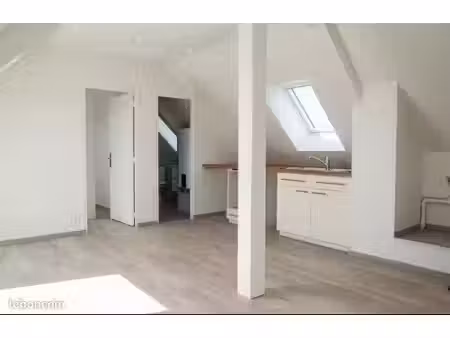 appartement à louer arromanches centre