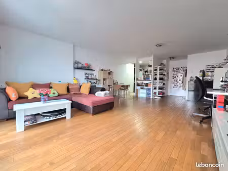 appartement 3 pièces 75 m²