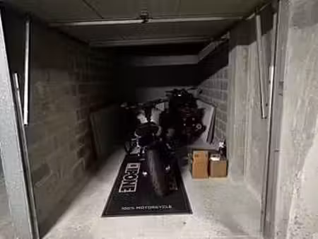 vente garage et parking à caen la folie - couvrechef (14000) : à vendre / 13m² caen la fol