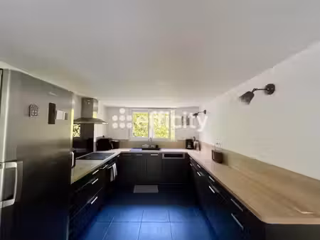 maison 6 pièces - 133 m²