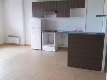 très beau appartement t3