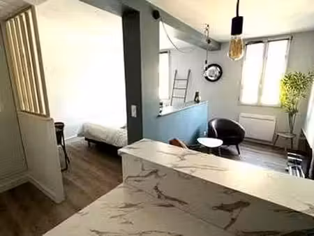 location appartement t1 meublé à niort (79000) : à louer t1 meublé / 31m² niort
