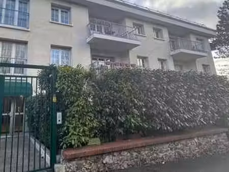 location garage box et parking à rezé (44400) : à louer / 14m² rezé
