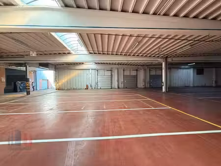 bedrijfsgebouw op topligging met visibiliteit van de e17 ...