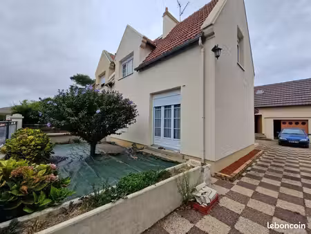 maison 3 pièces 62 m² garage et dépendances cuverville