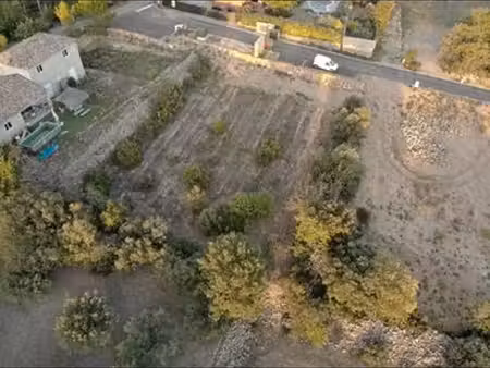 terrain constructible 1400m2