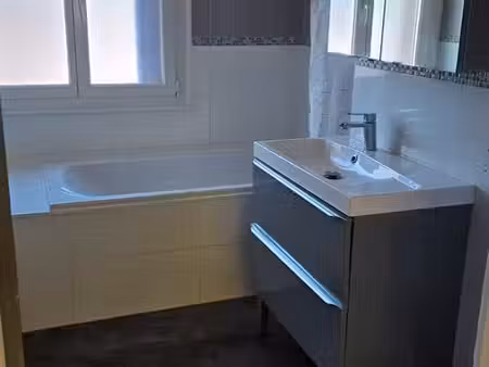 a vendre 75m2 a gray