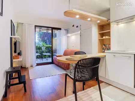 studio meuble