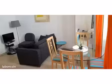 meublé 3 pièces vieux nice à louer