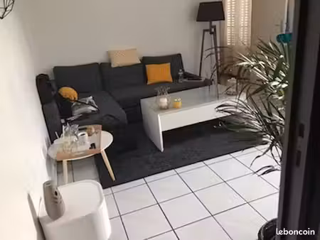appartement 2 pièces 33 m2 à thiais