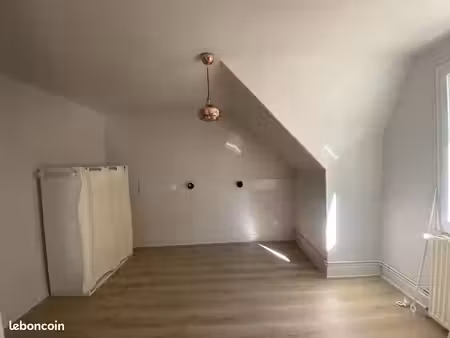 studio 1 pièce 18 m²