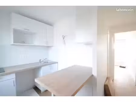 appartement 1 pièce 27 m²