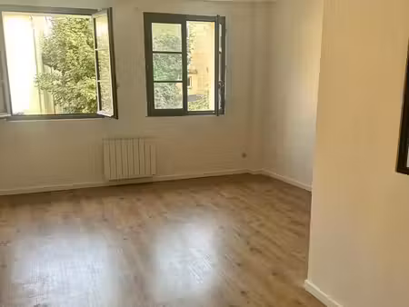 bordeaux hyper centre appartement rénové 36 m2 avec parking