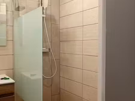 location appartement sur bourg les valence