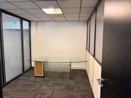 bureaux modulables de 16 à 30 m²au sein de locaux tech (éditeur saas) – villiers sur marne