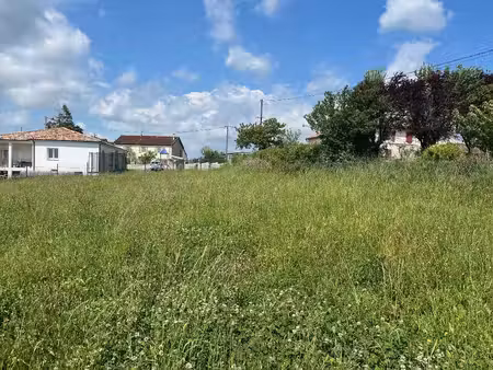terrain constructible viabilisé à vendre