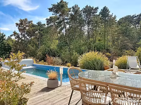 maison 7 pièces 191 m²