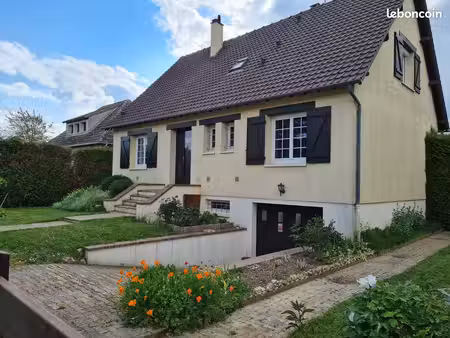 à louer à ver les chartres maison de 7 pièces à 7 km de chartres et 3km autoroute paris le