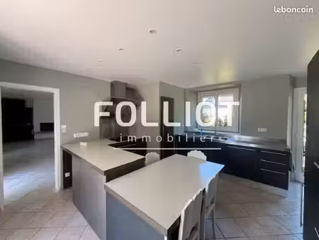 chalet 4 pièces 115 m²