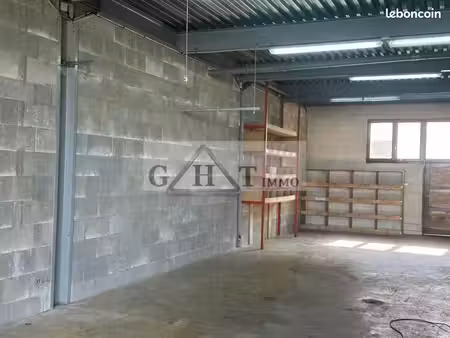 local industriel 180 m²