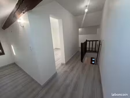 triplex 1 pièce 37 m²