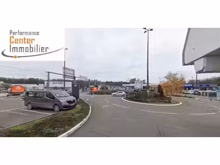local commercial à louer