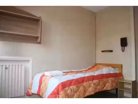 location appartement 1 pièce 18 m² à fontenay-aux-roses (92260)