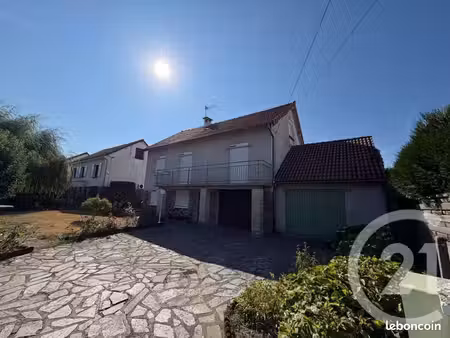 maison 13 pièces 146 m²